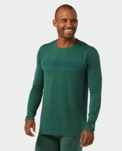 STIO Men's Basis Seamless Tech Crew -Stio M Full Range Seamless Crew LS Thicket 1 f5b51056 3a85 460a bad6 f8b070c3c3b0