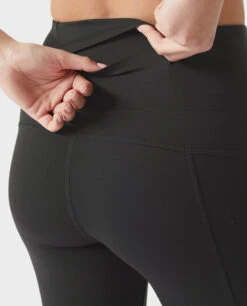 STIO Women's Glide Tech 9" Short 28 STIO Women's Glide Tech 9" Short -Stio RESHOOT 100150 102 6 087bd0f8 8f2c 4617 91d6 f147dd294c9d