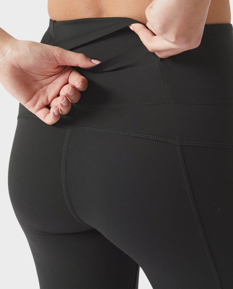 STIO Women's Glide Tech 9" Short 9 STIO Women's Glide Tech 9" Short - Image 9